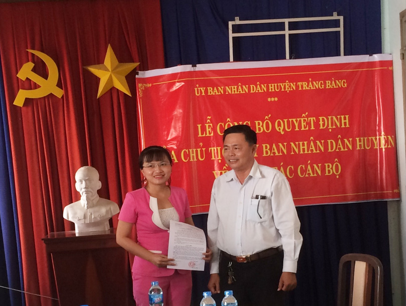 UBND huyện Trảng Bàng tổ chức trao quyết định bổ nhiệm chức vụ trưởng Phòng Tài chính – Kế hoạch 